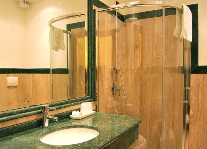 Luxury Ludovisi Rooms Рим Екстериор снимка