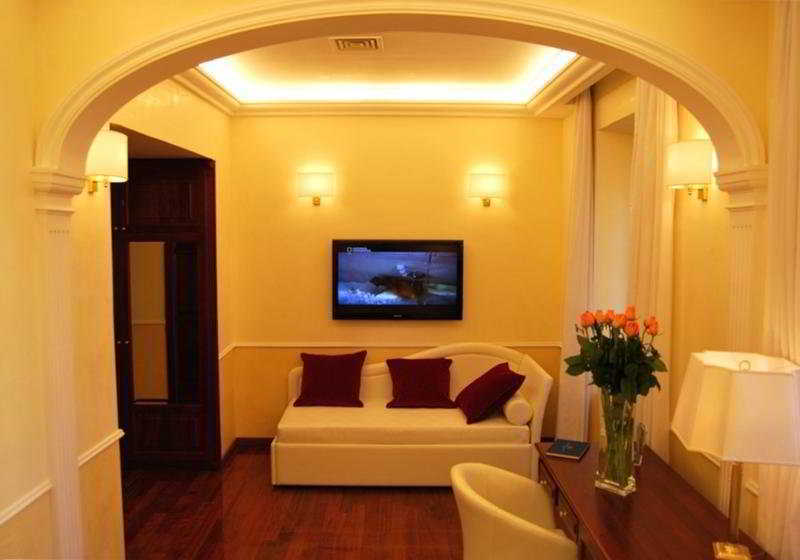 Luxury Ludovisi Rooms Рим Екстериор снимка